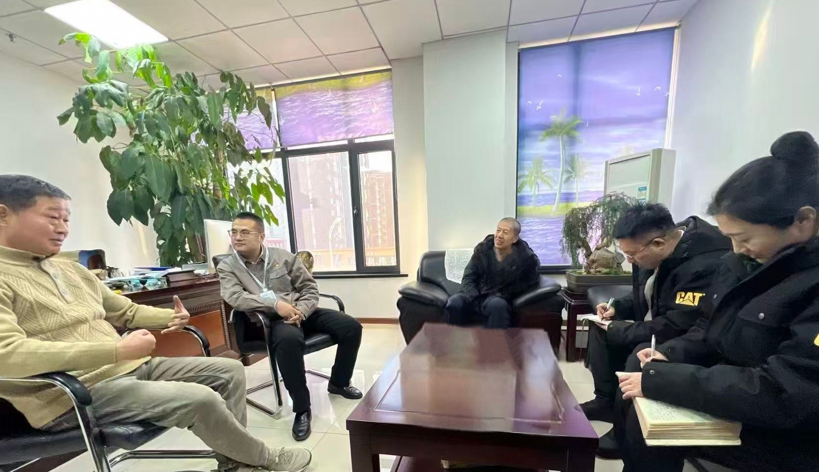 服務(wù)前置解企憂 精準幫辦提質(zhì)效——鞍山水務(wù)集團上門走訪共話供水服務(wù)新篇